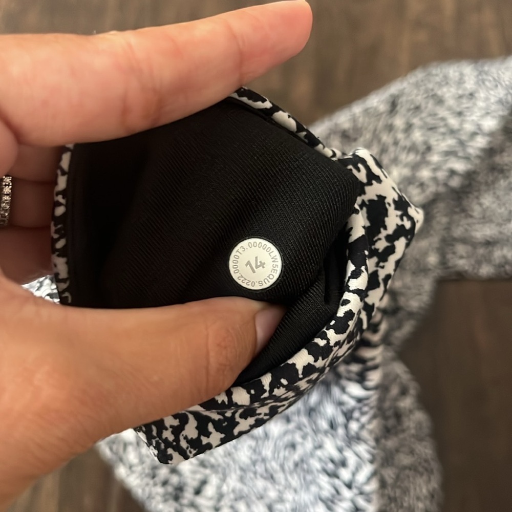 Lululemon InStill‎ HR Tight 25” in Warped Grain Alpine White Black Sz 14 - Picture 8 of 14